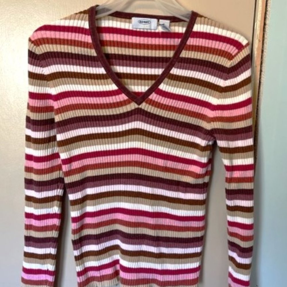 Old Navy sweater